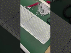 देखो, यहाँ दीपक मोती उम्र बढ़ने परीक्षण कार्यशाला है।