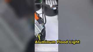 पार्कों के लिए 50W ब्लैक एल्युमीनियम फ्लडलाइट।