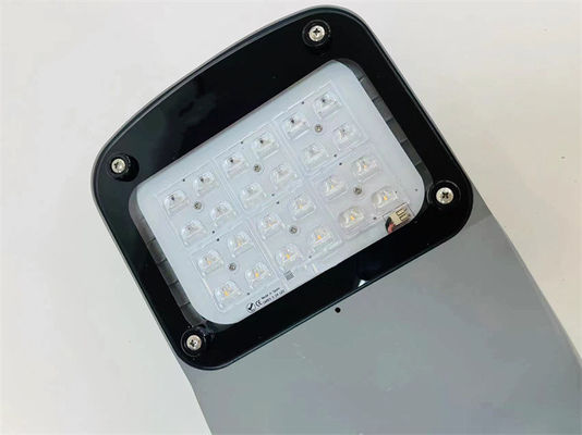 IP65 40W 6000K आउटडोर एलईडी स्ट्रीट लाइट्स वाटरप्रूफ सरल और टिकाऊ एलईडी स्ट्रीट लाइट फिक्स्चर आवासीय क्षेत्रों के लिए