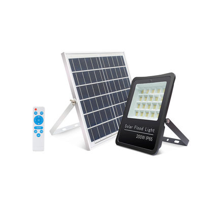 सौर ऊर्जा संचालित IP65 2-3 बरसात के दिन 200W प्रकाश नियंत्रण सौर एलईडी बाढ़ रोशनी कारखाने प्रकाश व्यवस्था के लिए